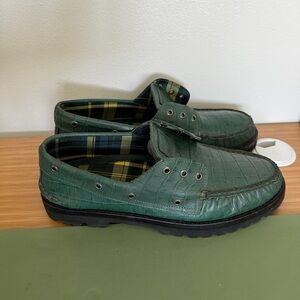 Men's Green Croc-Embossed Slip-On Loafers